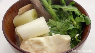 湯豆腐（湯どうふ）の作り方・レシピ｜薬味は使わずに自家製ポン酢でシンプルに食べる方法